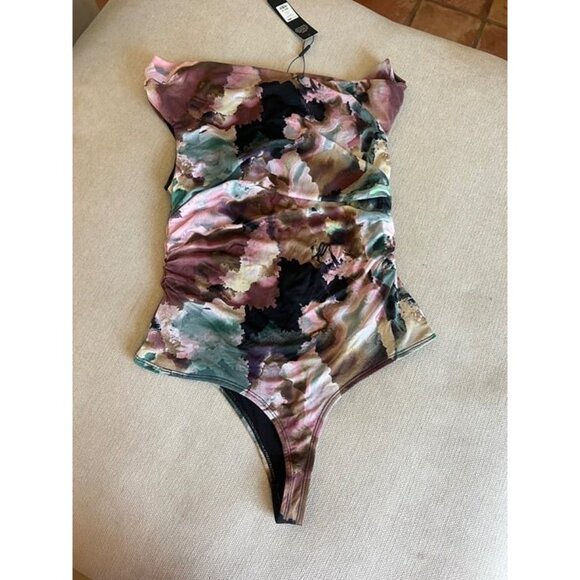 Bodysuit - Picture 3 of 3